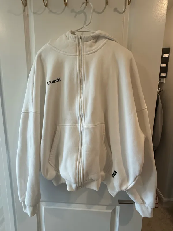 Comfrt comfort zip up - Image 2