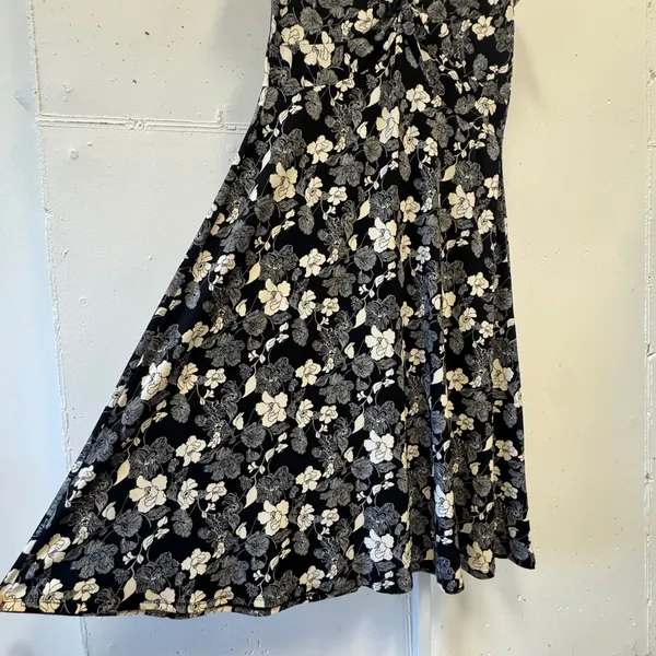 Style & Co Black White Floral Twist Front Midi Dress Size L Short Sleeve Stretch - Image 4