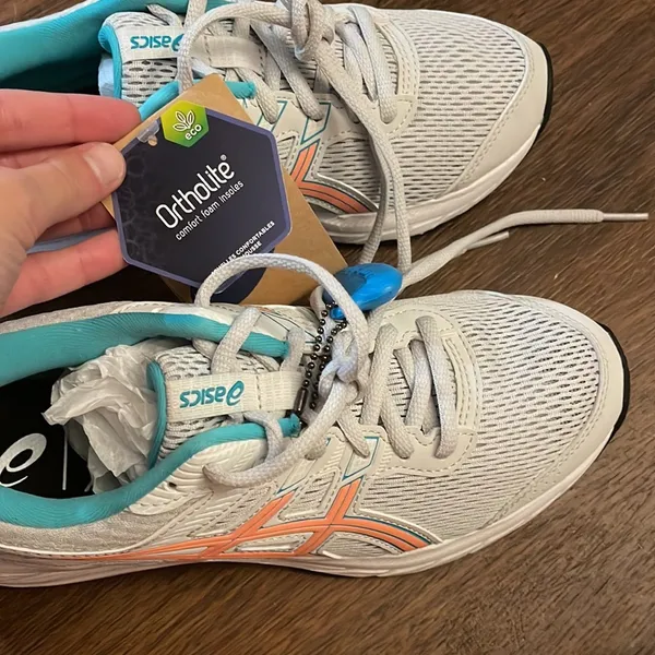 asics womens 7 - Image 4
