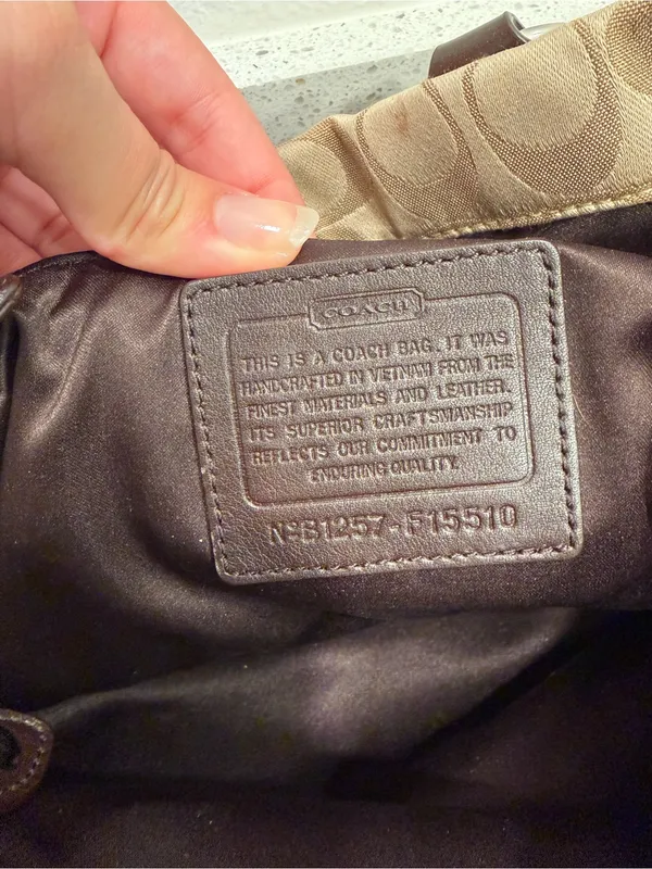 Coach Ashley Signature Sateen Carryall Satchel Bag F15510 Khaki Brown Leather⁠ - Image 9