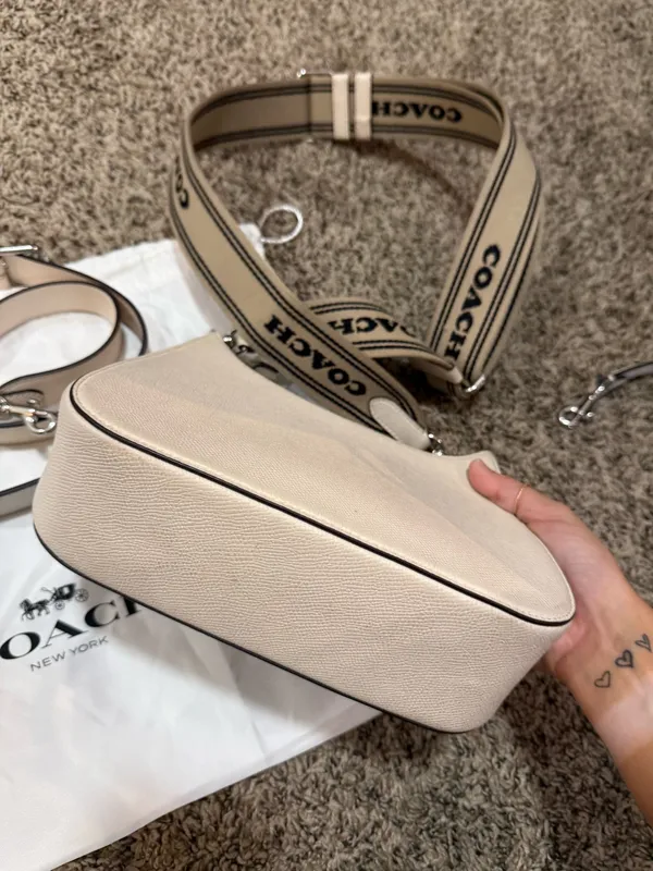 Coach Hobo Crossbody Shoulder Bag - Image 2