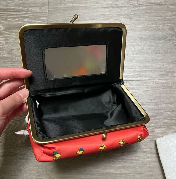 snoopy peanuts makeup case mini bag clutch Red - Image 2
