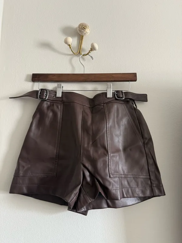 Bar III faux leather shorts - Image 2