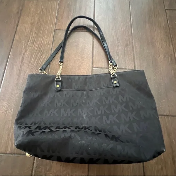 Michael Kors Satchel Monogram Top Handle Bag Jet Set Black Gold Chain Handle - Image 3