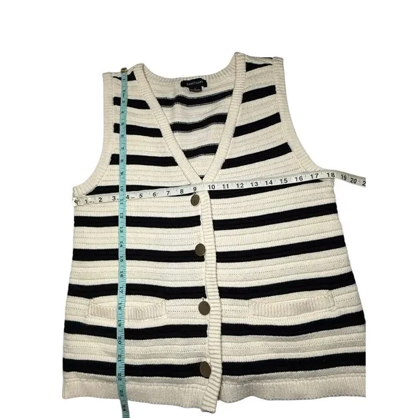 Sanctuary textured sweater vest Large - Image 2