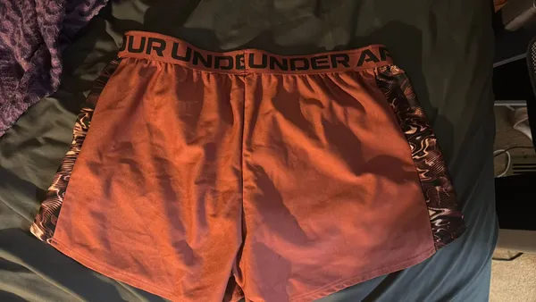 Under Armour Shorts Loose Fit - Image 3