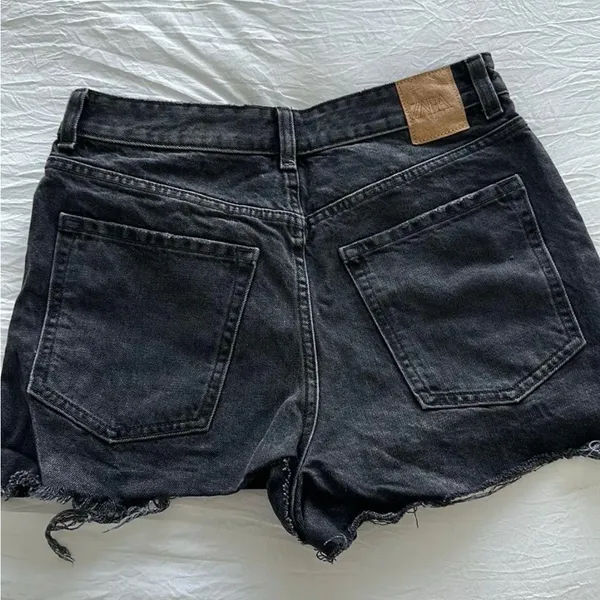 Zara black denim shorts - Image 2