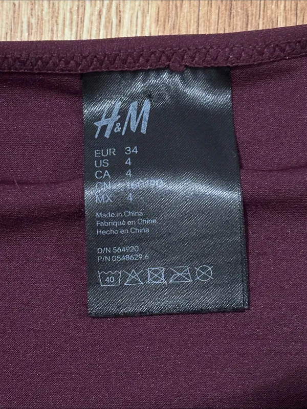 H&M NWOT Women's Classic Bikini Bottom in Deep Burgundy - Image 2