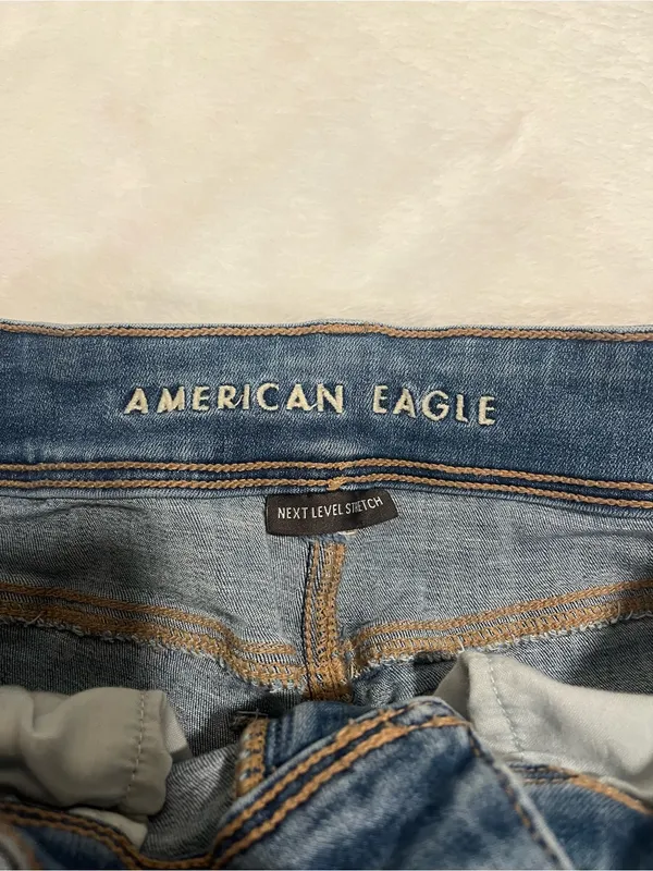 American Eagle Next Level Stretch Denim Shorts - 6 Long - Image 3