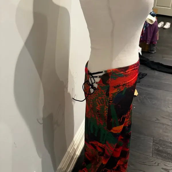 Tiger Mist Black Red & Green Design Maxi Skirt - Image 3