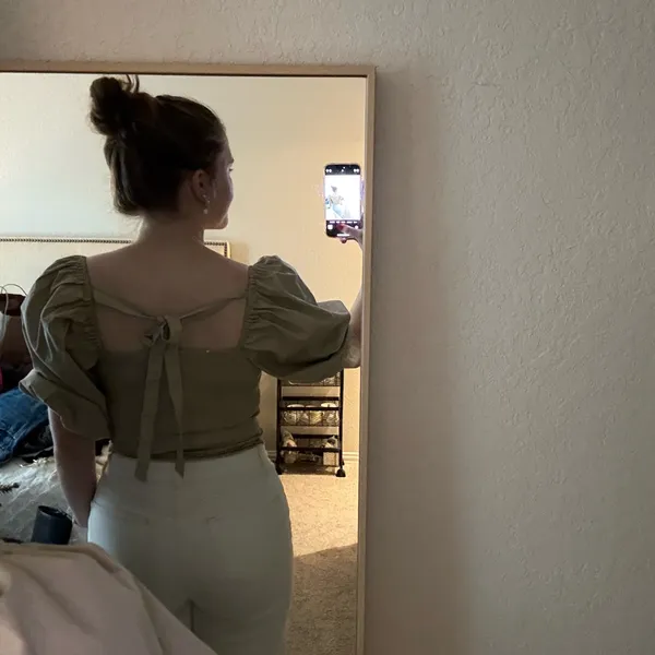 WAYF Beige Ruched Top - Image 2