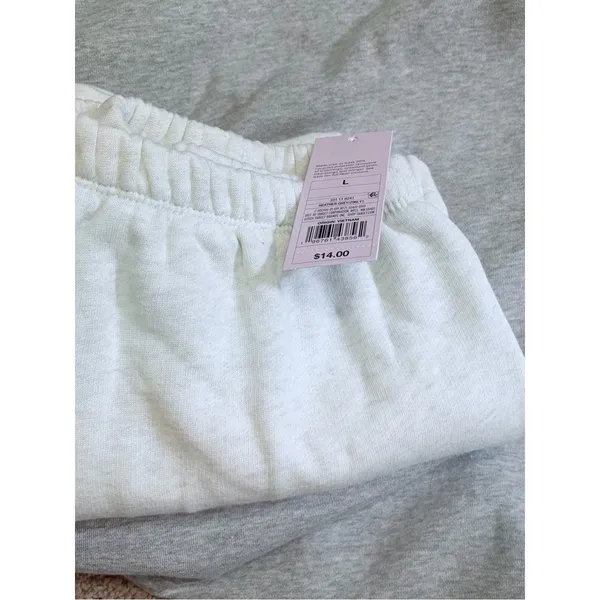 Wild Fable Women's French Terry Fleece Lounge Shorts - Heather Gray Size NWT - Image 6
