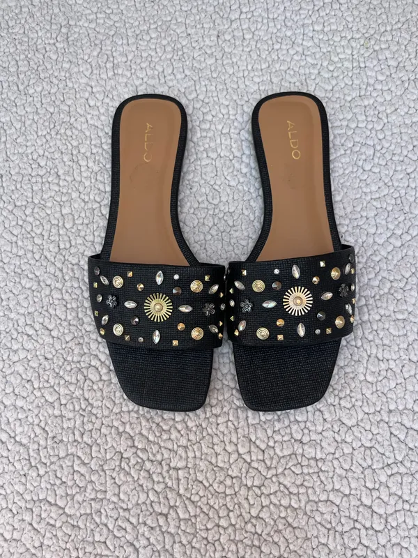 ALDO Embellished Sandals 8.5 - Image 2