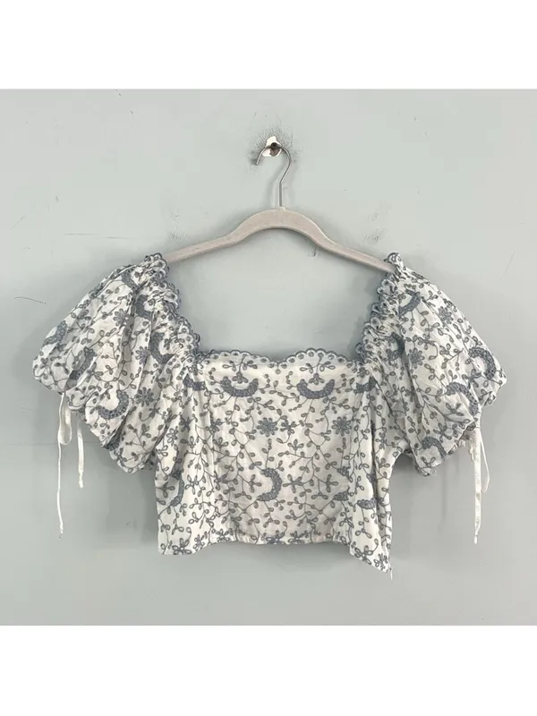 LoveShackFancy Melina Broderie‎ Anglaise Blue Eyelet White Puff Sleeve Crop Top - Image 3