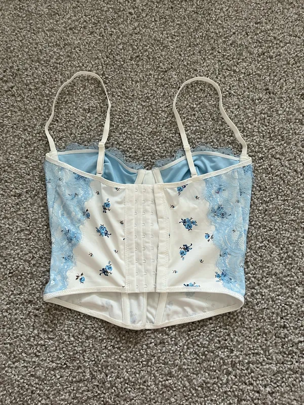 Forever 21 Blue Floral Lace Corset Top - Image 3