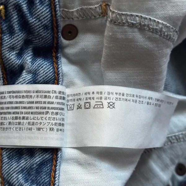 Abercrombie & Fitch Annie High Rise Short - Image 12