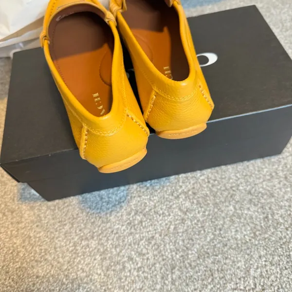 coach loafers nwt - Image 4