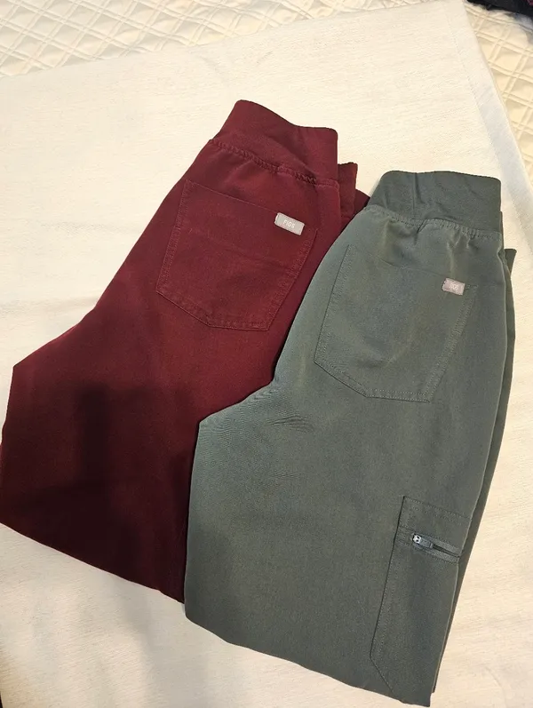 Figs joggers - Image 5