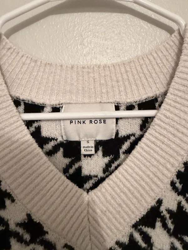 Pink Rose Kut From The Kloth Black and White Houndstooth Sweater Vest - Image 2