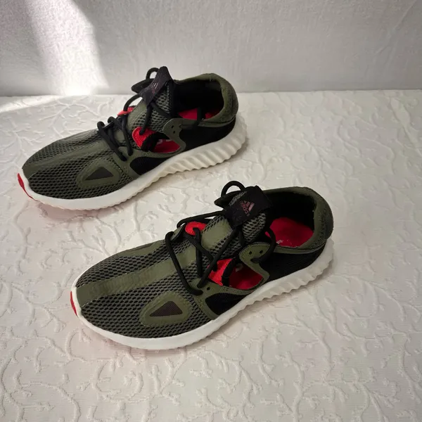 Adidas Snickers Size 6.5 Women's Running Shoes Run Lux Clima Army Green Comfy - Image 11