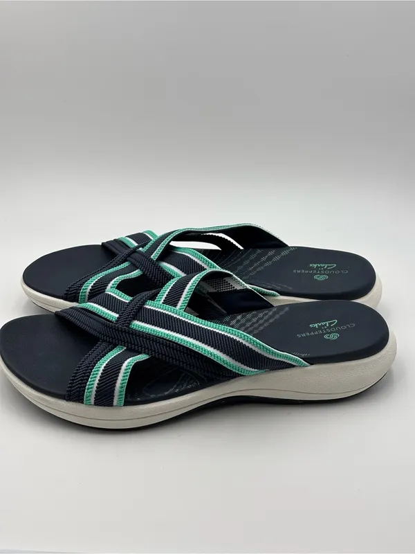Cloudsteppers by Clarks Navy and Teal Crisscross Slide Sandals Size 9.5 - Image 4