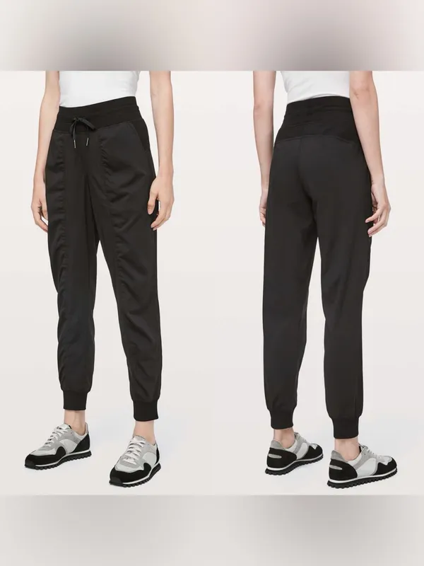 Lululemon Dance Studio Jogger 29” Swift Black Size 6 GUC - Image 2