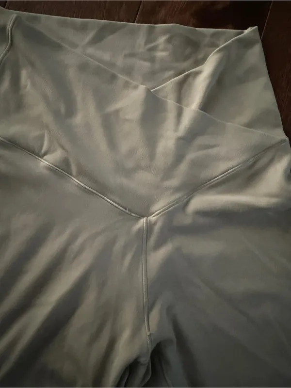 Offline by Aerie Crossover leggings -Sz Small - Image 2