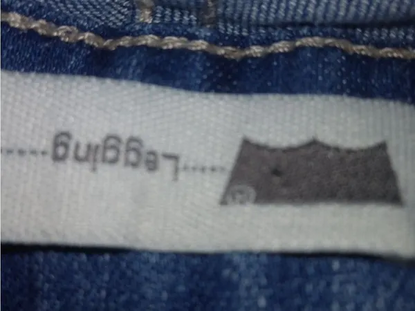 LEVIS 25x30 Legging Super Look Stretch Jeans - Image 6