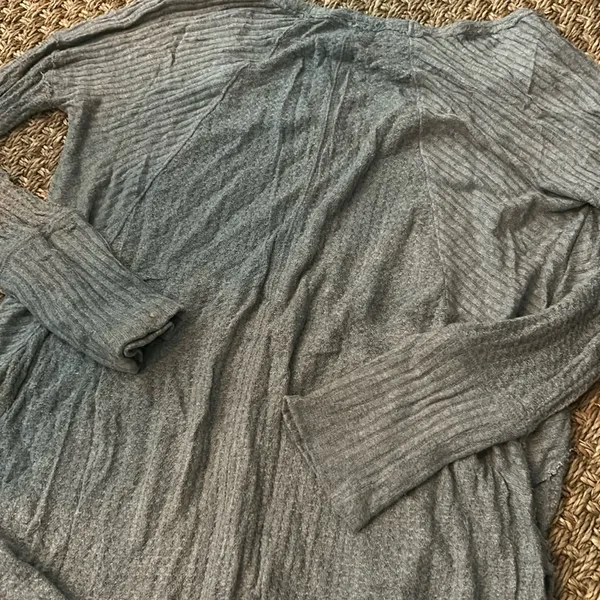 Free People Grey‎ LS Sweater Top Size Small - Image 8