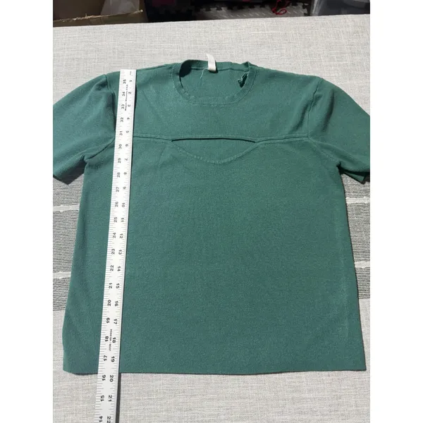 Wishlst Women Green Knit Cutout Short Sleeve T‎ Shirt Top Size L - Image 2