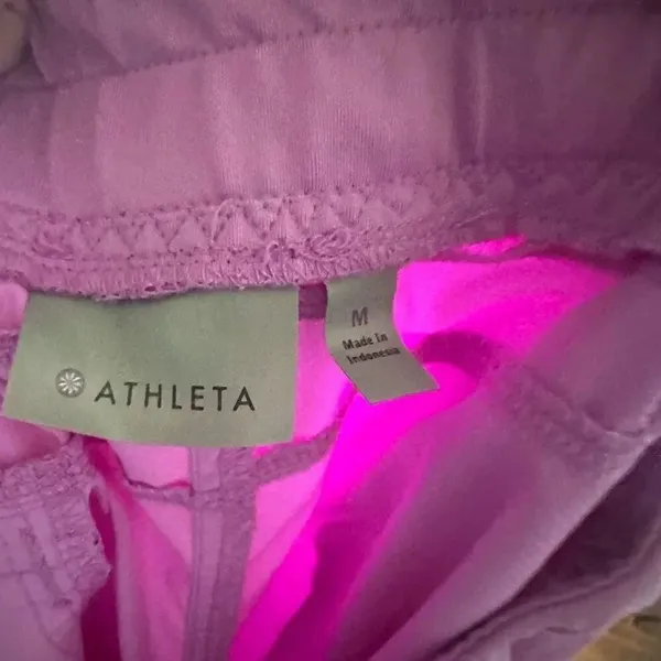 Athleta purple drawstring waist M athletic shorts - Image 2