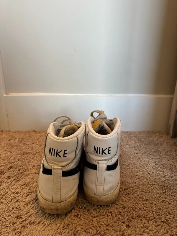 Nike Blazer Mid 77 Women’s 8.5 - Image 5
