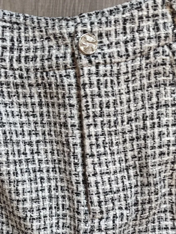 Commense High Waisted Pants Size Medium - Image 3