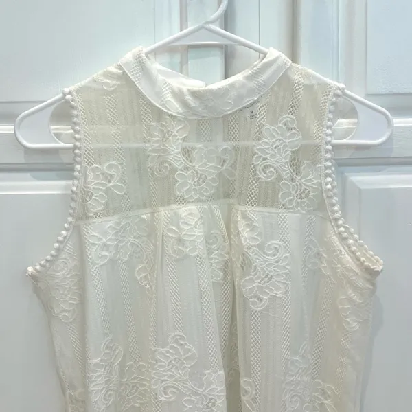 Eve And Maddie Sleeveless Lace Blouse Womens M Mock Neck Lined Ivory White - Image 2