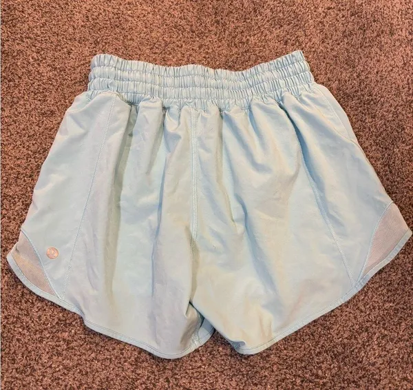 Lululemon Hotty Hot Shorts - Image 3