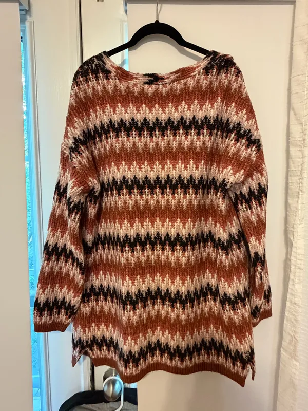 Altar’d state cardigan - Image 5