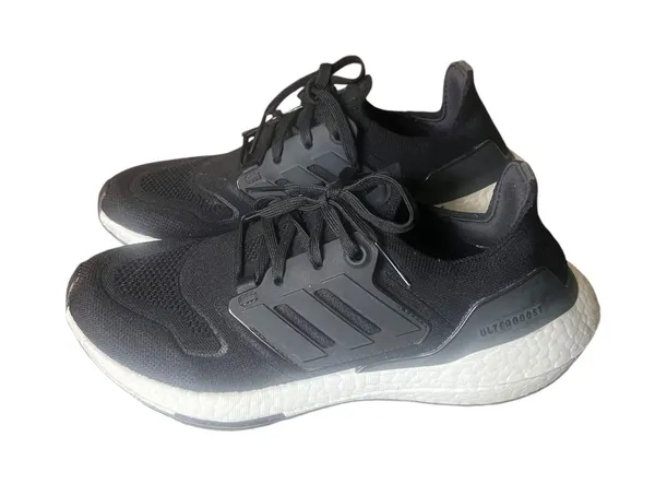 Adidas Ultraboost 22 - Image 5