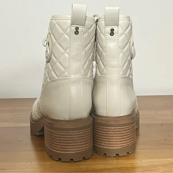 Sam & Libby‎ Women's Otis Quilted Heeled Ankle Boot In Soft Eggshell Size 9 - Image 7