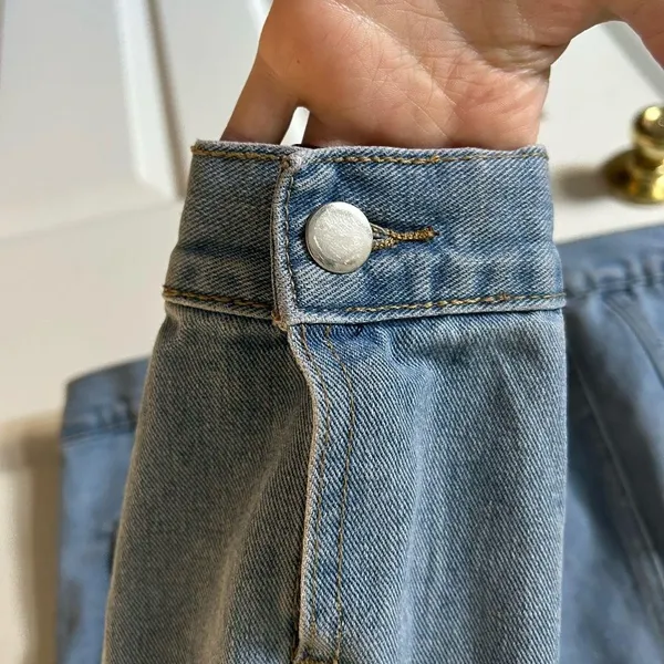 Distressed jean jacket large - Image 6