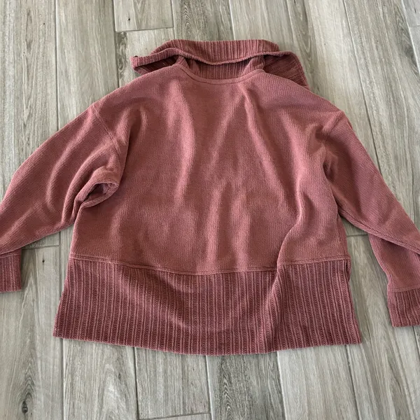 fp beach sweater - Image 3