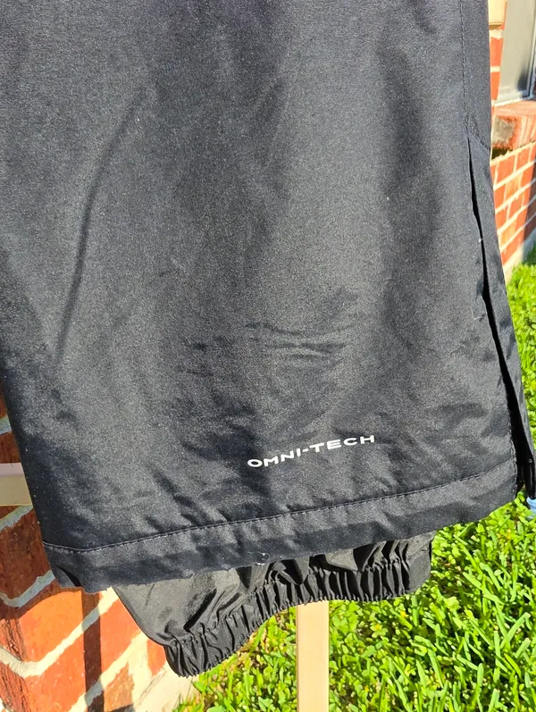 Columbia Omni tech snow ski pants Medium - Image 10