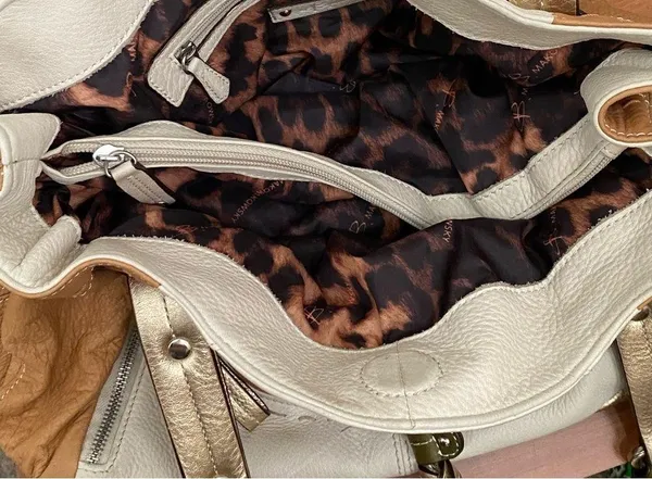 B. MAKOWSKY Tan Beige Gold Leather Slouchy Double Handle Shoulder Bag - Image 11