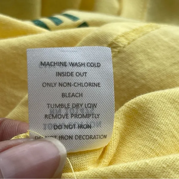 JOHN DEERE | Yellow Glitter Logo Fitted Graphic Tee Sz S - Image 6