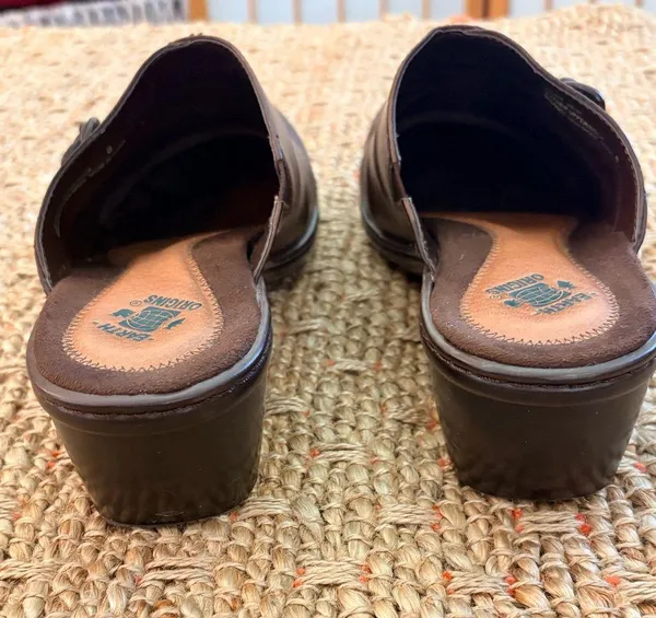 Earth Origins Brown Leather Slip-On Mules 8 - Image 7