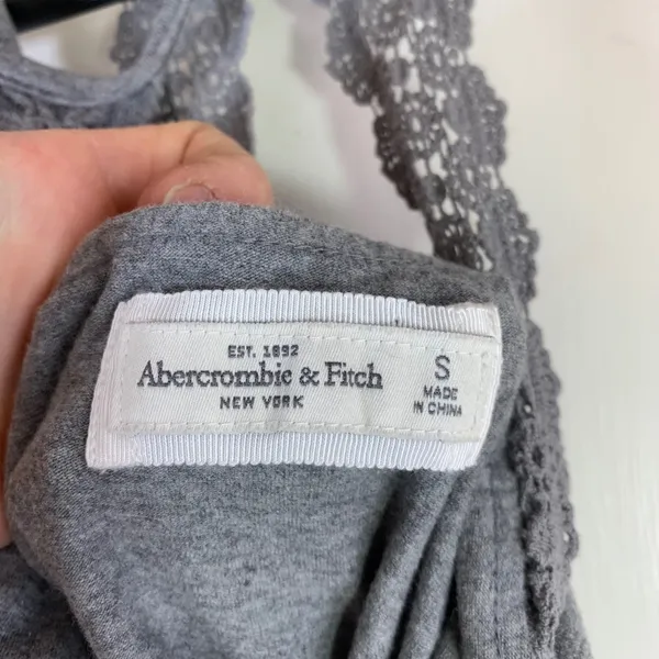 Abercrombie Fitch Gray Lace Neckline Fit Flare Dress‎ Women's Size S Casual Sexy - Image 3