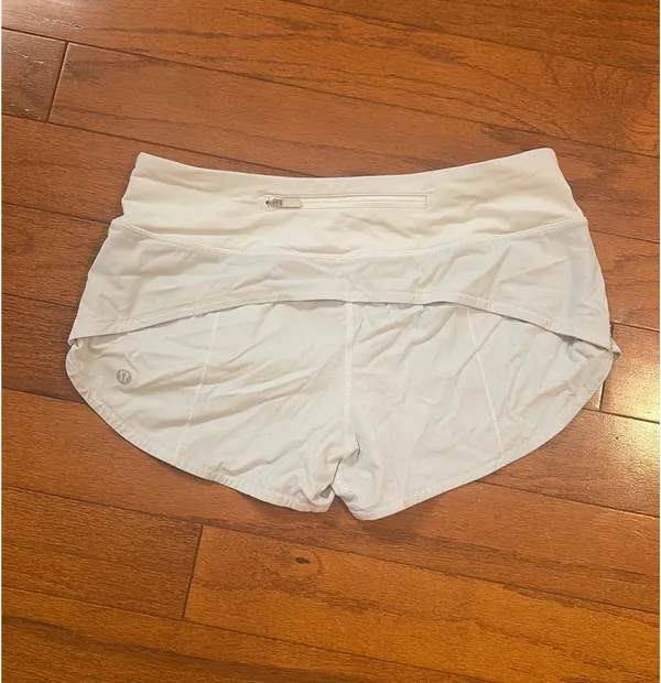 Light Blue Lululemon Speed Up Shorts 2.5" Low-Rise with no liner - Image 4