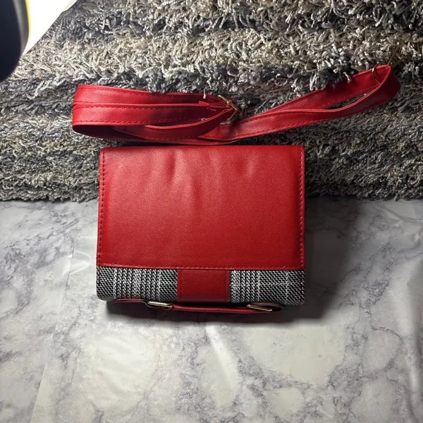 Red Plaid Crossbody Handbag with Adjustable Strap - Image 2