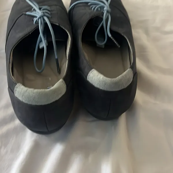 Dansko womens kimi Oxford Flat Nubuck Leather Color Dark Blue Size 39 EU/8.5 US - Image 3