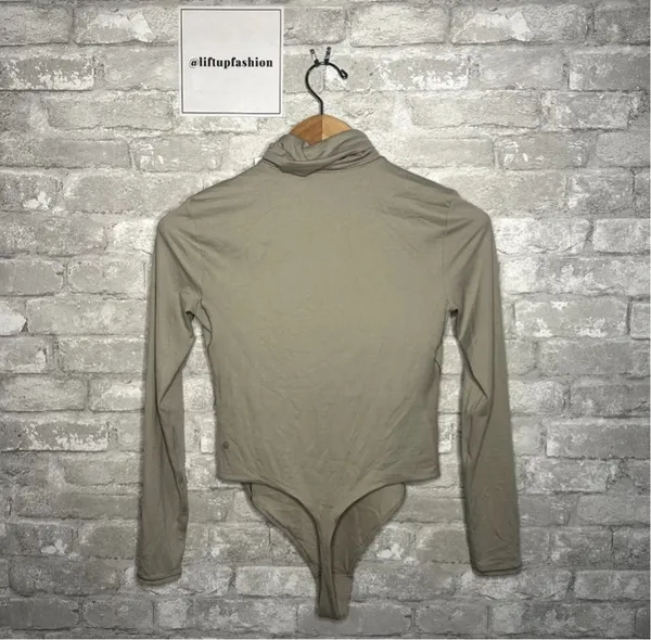 Lululemon Nulu Turtleneck Bodysuit Long Sleeve Thong Cut NWT Size XS (RVSN) - Image 4