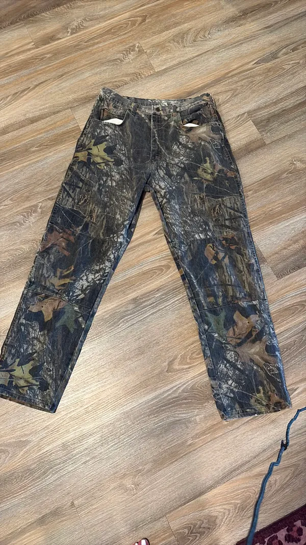 Men’s Camo Wrangler Pants - Image 5